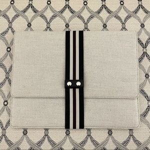 NWT Theory “Alexius” Utility Fabric Natural Clutch